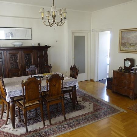 Eleni'S Home In Athens-Room Rental Exterior foto